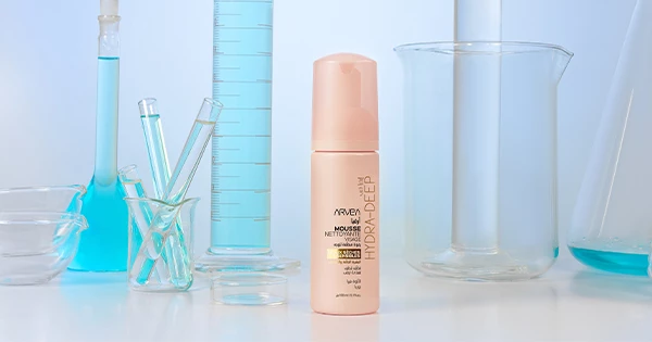 MOUSSE NETTOYANTE VISAGE HYDRA-DEEP PEAUX SÈCHES &amp; SENSIBLES