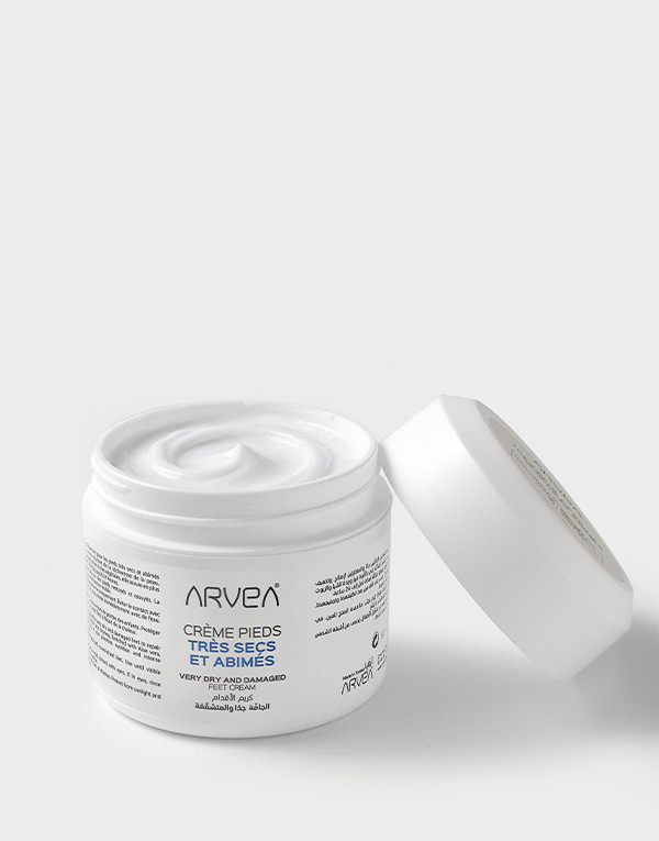 CRÈME PIEDS TRÈS SECS ET ABIMÉS
